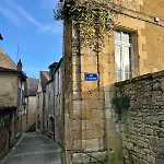 Le Brou, De Caractere Du Centre Historique De