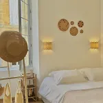 Le Brou, De Caractere Du Centre Historique De Sarlat-la-Canéda